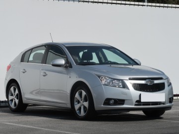 Chevrolet Cruze , Klimatronic, Tempomat, Parktronic,ALU