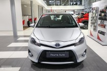 Toyota Yaris III Hybrid 100 Premium Oferta Dealera Gwarancja