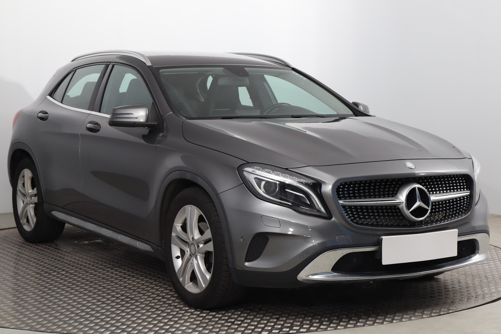 Mercedes-Benz Klasa GLA I , Automat, Skóra, Navi, Xenon, Bi-Xenon, Klima, Tempomat,