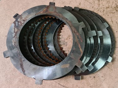 John Deere 4650, 4850 Płytka Sprzęgła Tarcze R115319 RE234261 R77663-1