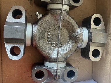 Przegub uniwersalny RE307561-1