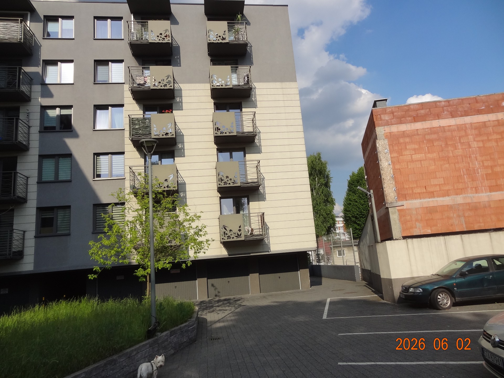 Przestronne 4-pokojowe mieszkanie w nowoczesnym apartamentowcu – Gliwice, ul. Konarskiego - Widok 4