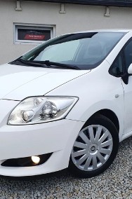 Toyota Auris I-2