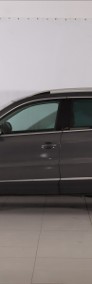 Volkswagen Tiguan , Klimatronic, Parktronic, Podgrzewane siedzienia-4