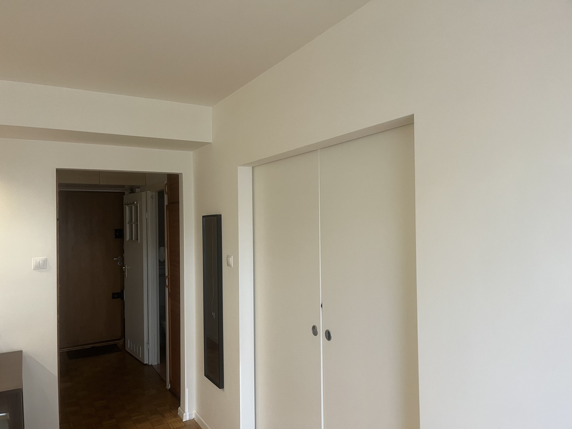 2 pokojowa kawalerka 37 m² Inflancka BEZPOŚREDNIO, PO REMONCIE - Widok 2