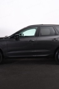 Volvo XC60 II Plug-In Hybrid AWD Plus Dark 2.0 Plug-In Hybrid AWD Plus Dark (398KM)-2