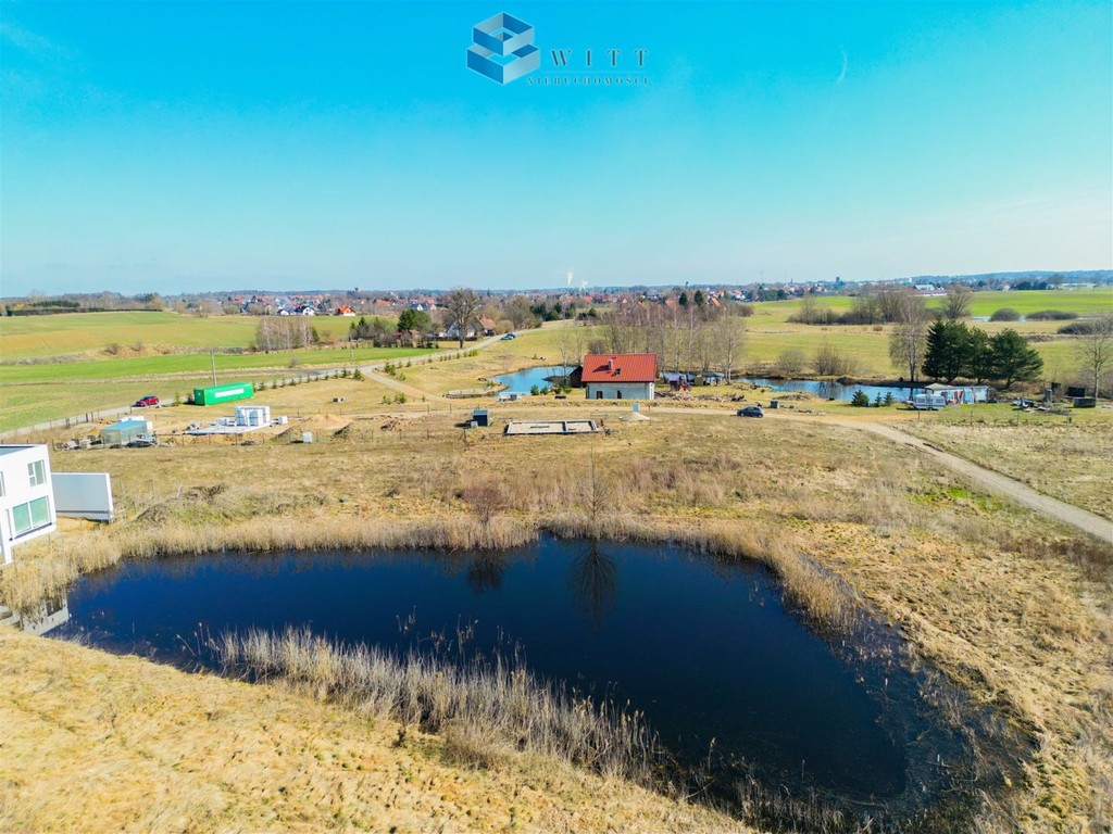 Działka 1200 m² z fundamentami + projekt 98 m² - Widok 3