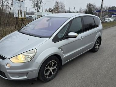 Ford S-MAX-1