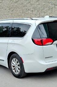Chrysler Pacifica Touring Plus L-2