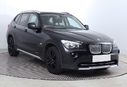 BMW X1 I (E84) , Skóra, Klimatronic, Tempomat, Parktronic,