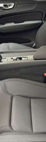 Volvo XC60 II B5 AWD Core 2.0 B5 AWD Core (264KM) Podgrzewana kierownica + siedzenia-4