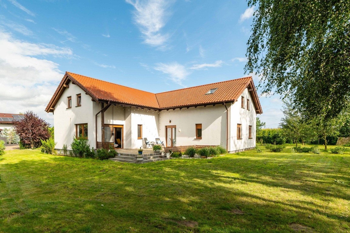 Dom na sprzedaż, 7 pokoi, 278 m², Stęszew