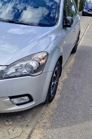 Kia ceed 2011 rok 1,4-2