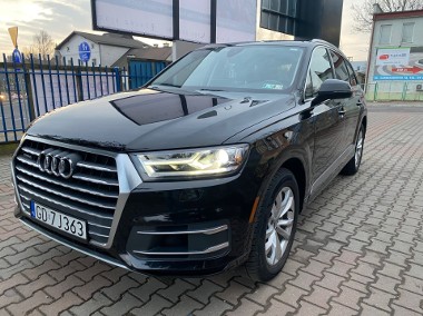 Audi Q7 3.0 TFSI Quattro Tiptronic 7 Osób-1