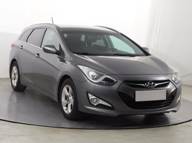 Hyundai i40 , Navi, Klimatronic, Tempomat, Parktronic,ALU-1