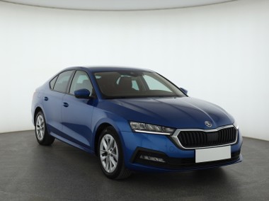 Skoda Octavia IV , Salon Polska, Klimatronic, Tempomat, Parktronic,-1