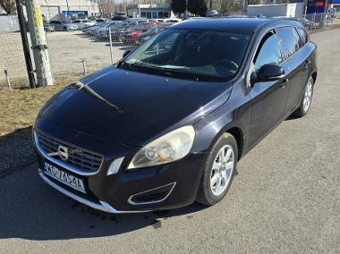 Volvo V60 I Lekko Uszkodzony sprawny Jeżdżący-1