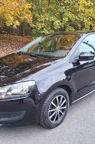 Volkswagen Polo V-2