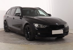 BMW SERIA 3 V (F30/F31/F34) BMW SERIA 3 , Navi, Klimatronic, Parktronic, Podgrzewane siedzienia,