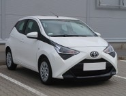 Toyota Aygo , Salon Polska, Serwis ASO, VAT 23%, Klima, Parktronic