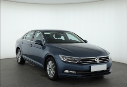 Volkswagen Passat B8 , Salon Polska, Serwis ASO, VAT 23%, Navi, Klimatronic,