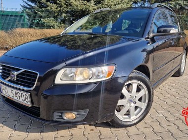 Volvo V50 II-1