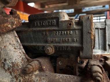 Deutz TCD3.6 L4 TCD3.6 L4 Silnik Blok Kolektor CZĘŚCI 7273490-1