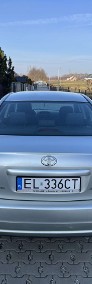 Toyota Avensis 1.8 VVT-i Sol-4