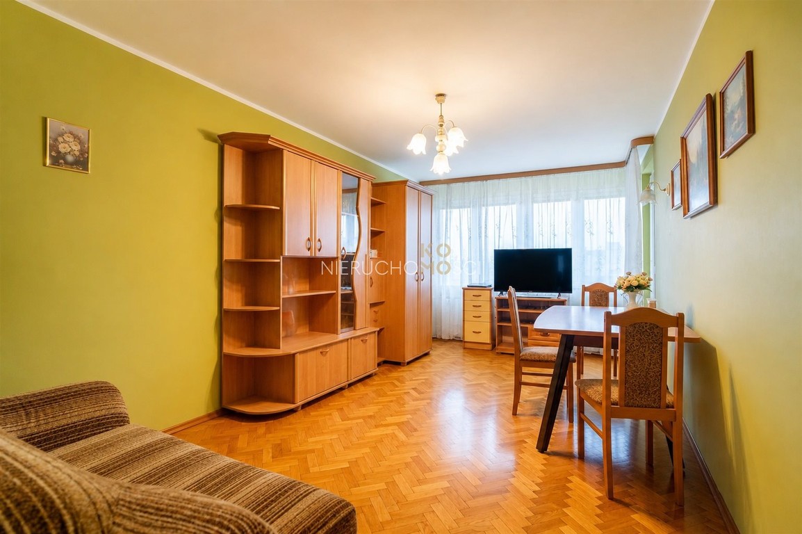 Pełen rozkład / loggia / winda / parking / tramwaj - Widok 2