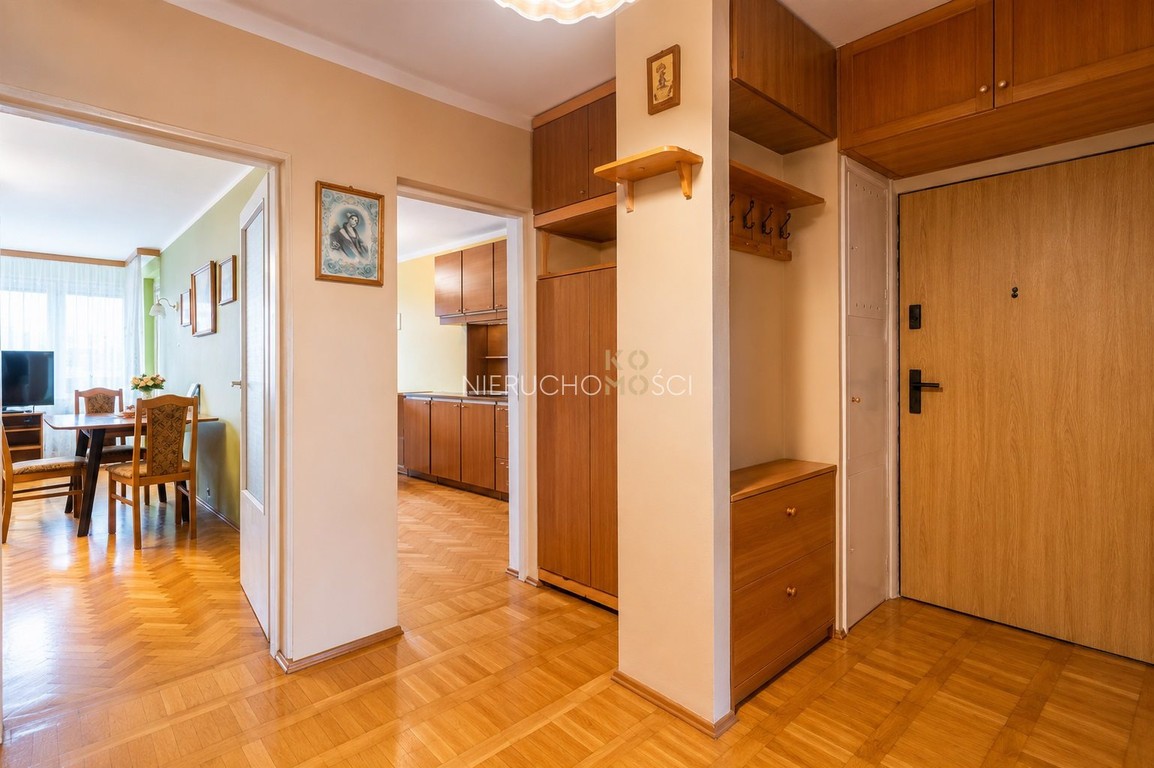 Pełen rozkład / loggia / winda / parking / tramwaj - Widok 6
