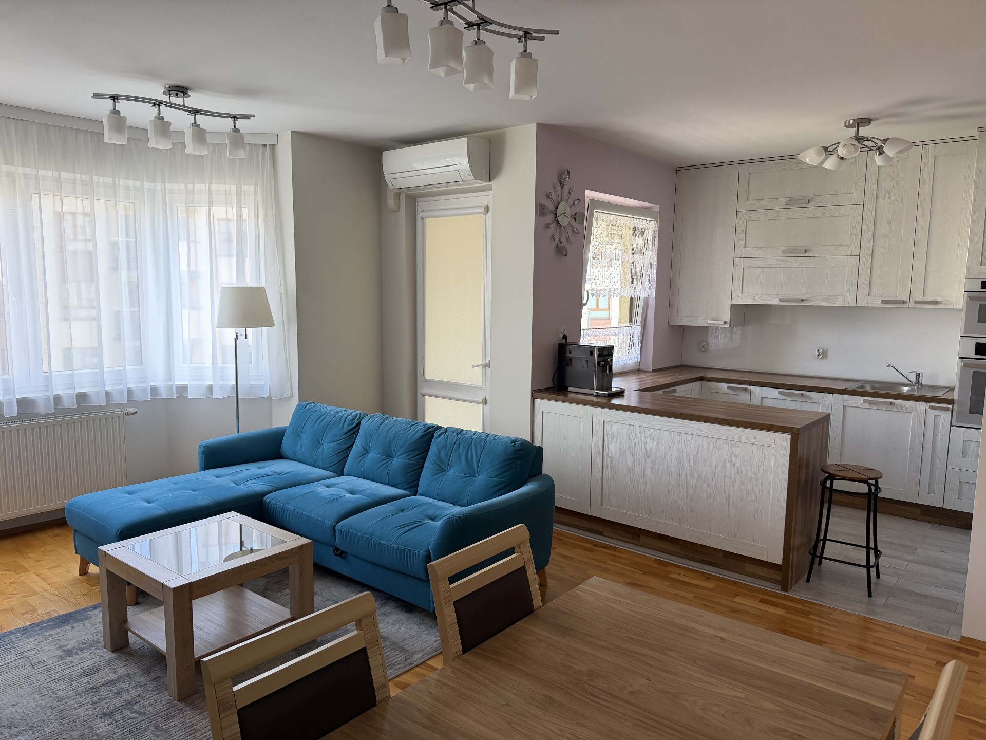4-pokojowe Mieszkanie 80m² | Klimatyzacja | Garaż + Komórka | ul. Ryżowa (Skorosze)