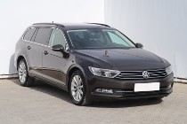 Volkswagen Passat B8 , 190 KM, Automat, Klimatronic, Tempomat, Parktronic,