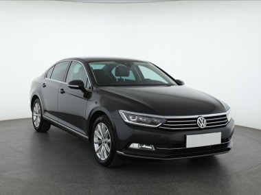 Volkswagen Passat B8 , Salon Polska, Automat, VAT 23%, Skóra, Navi, Klimatronic,-1