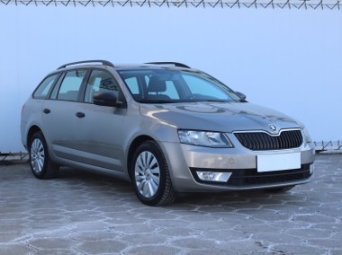 Skoda Octavia III , Salon Polska, Serwis ASO, Klima, Parktronic-1