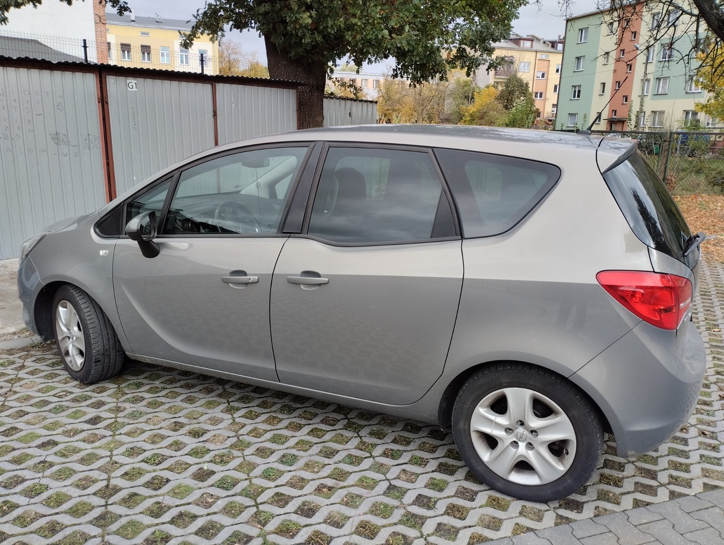 Opel Meriva B II właściciel