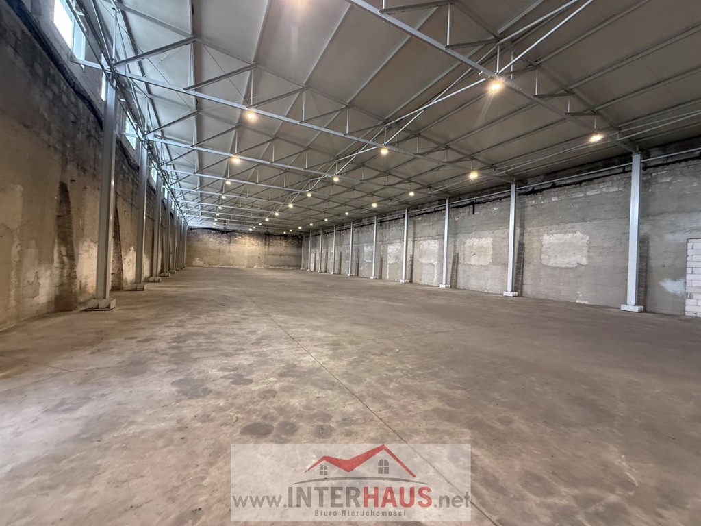 Hala wysokiego składowania o pow.1500 m2_plac 4000 – pohled 2