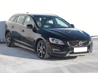 Volvo V60 I , Salon Polska, Serwis ASO, Skóra, Navi, Xenon, Klimatronic,-1
