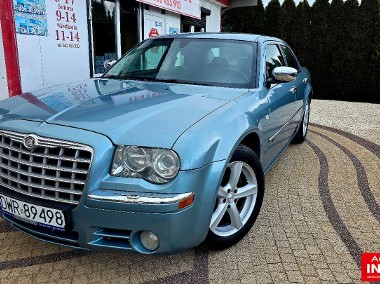 Chrysler 300C-1