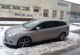 Ford Focus III Kombi Szary