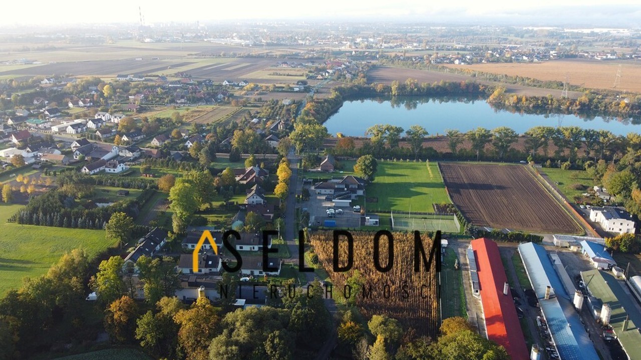 działka lub grunt na sprzedaż