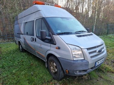 Ford Transit-1