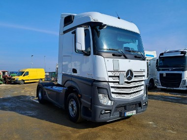 Mercedes-Benz Actros-1