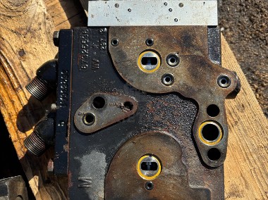 CNH New Holland Case T7, T7000, Puma T7040 Sekcja Rozdzielacza 87325538 47595556-1