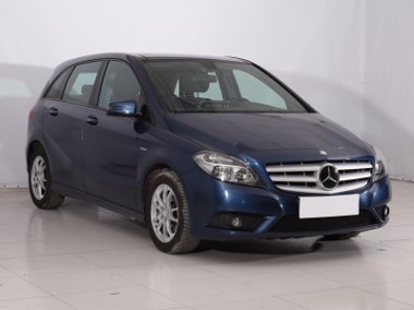 Mercedes-Benz Klasa B W246 , Klima, Podgrzewane siedzienia, Dach panoramiczny-1