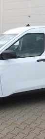 Ford Transit-3