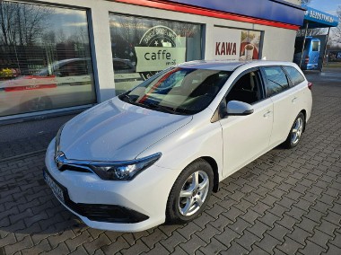 Toyota Auris II-1