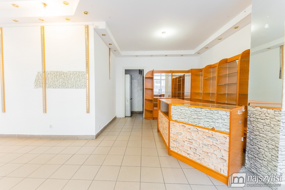 Lokal użytkowy w centrum Karlina! - View 6