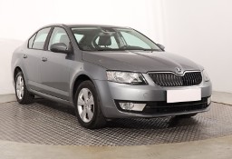 Skoda Octavia III , Skóra, Navi, Klimatronic, Tempomat, Parktronic,