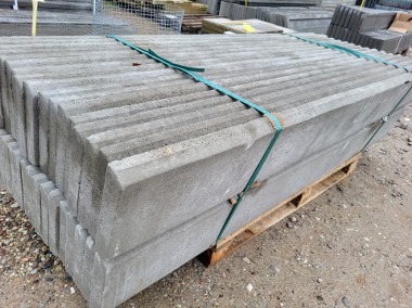 Deska betonowa gładka h25 - 200 cm -1