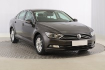 Volkswagen Passat B8 , Salon Polska, Klimatronic, Tempomat, Parktronic